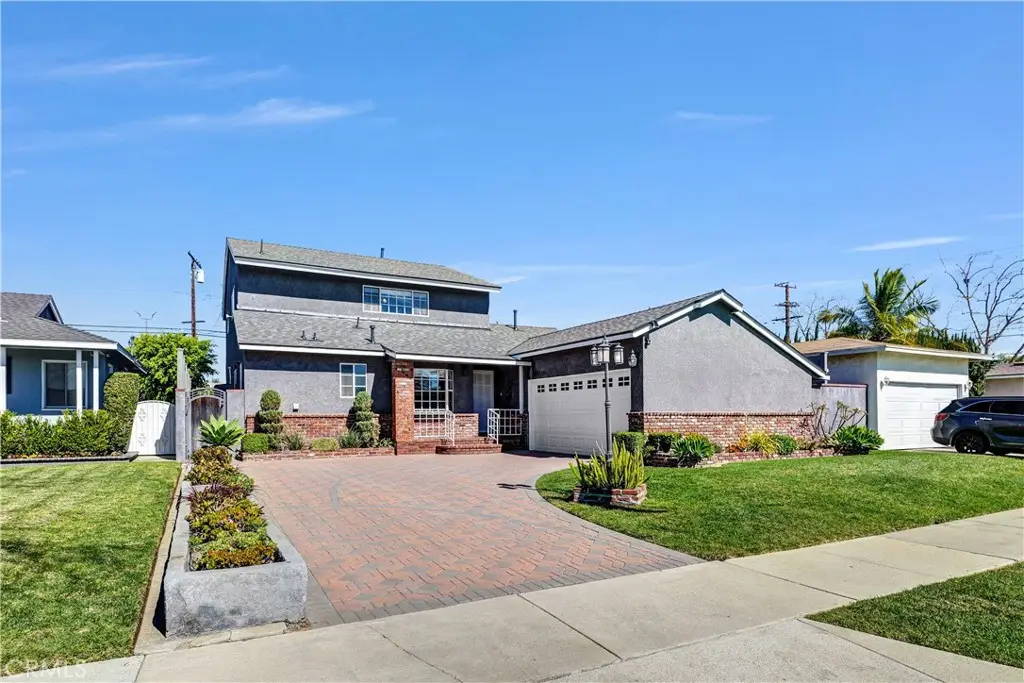 6337 Droxford St, Lakewood, CA 90713 - #1