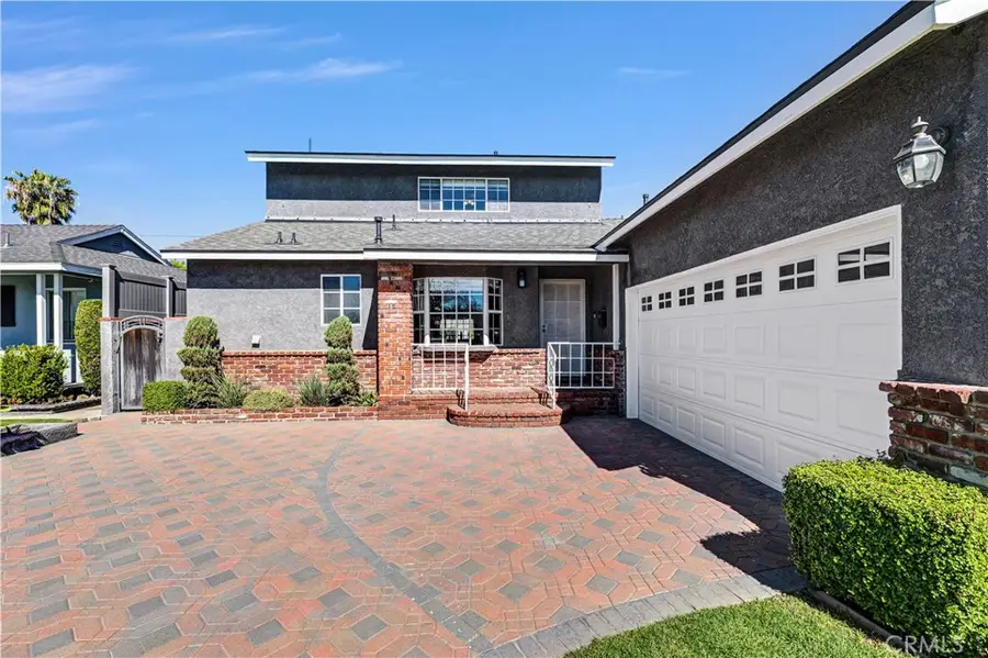 6337 Droxford St, Lakewood, CA 90713 - #3