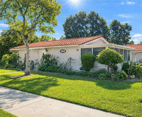 2056 Via Mariposa E #A, Laguna Woods, CA 92637