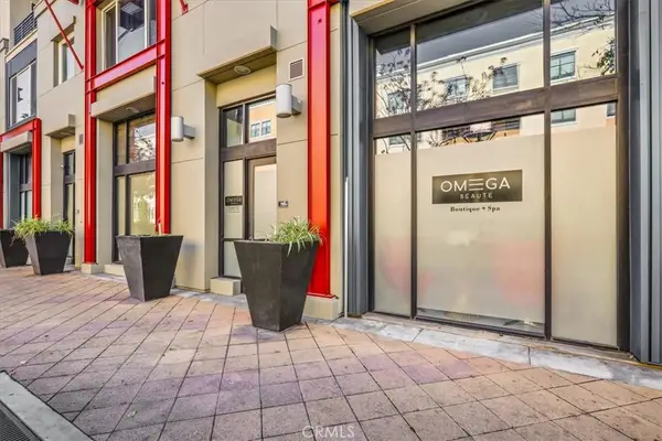 300 E 4th Street #103, Long Beach, CA 90802