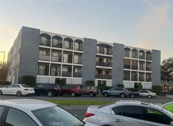 4595 407 California Ave., Long Beach, CA 90807