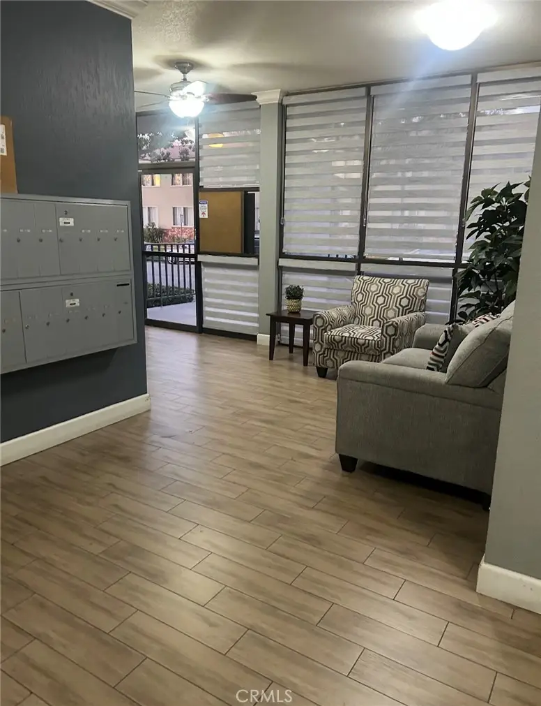 4595 407 California Ave., Long Beach, CA 90807 - #3