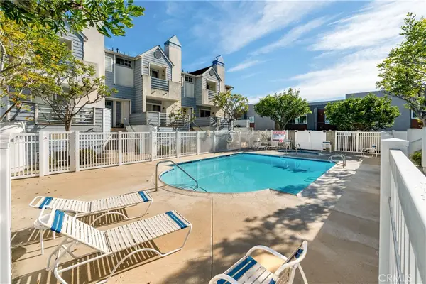 18050 Prairie Avenue #B, Torrance, CA 90504