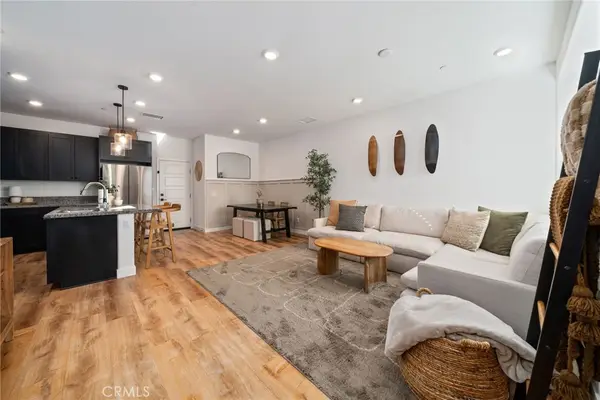 3971 Lavine #103, Corona, CA 92883