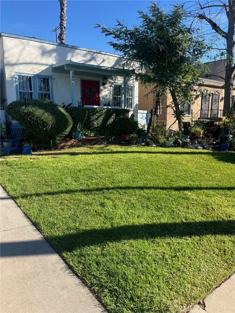 3644 10th Avenue, Los Angeles, CA 90018 - Image #1