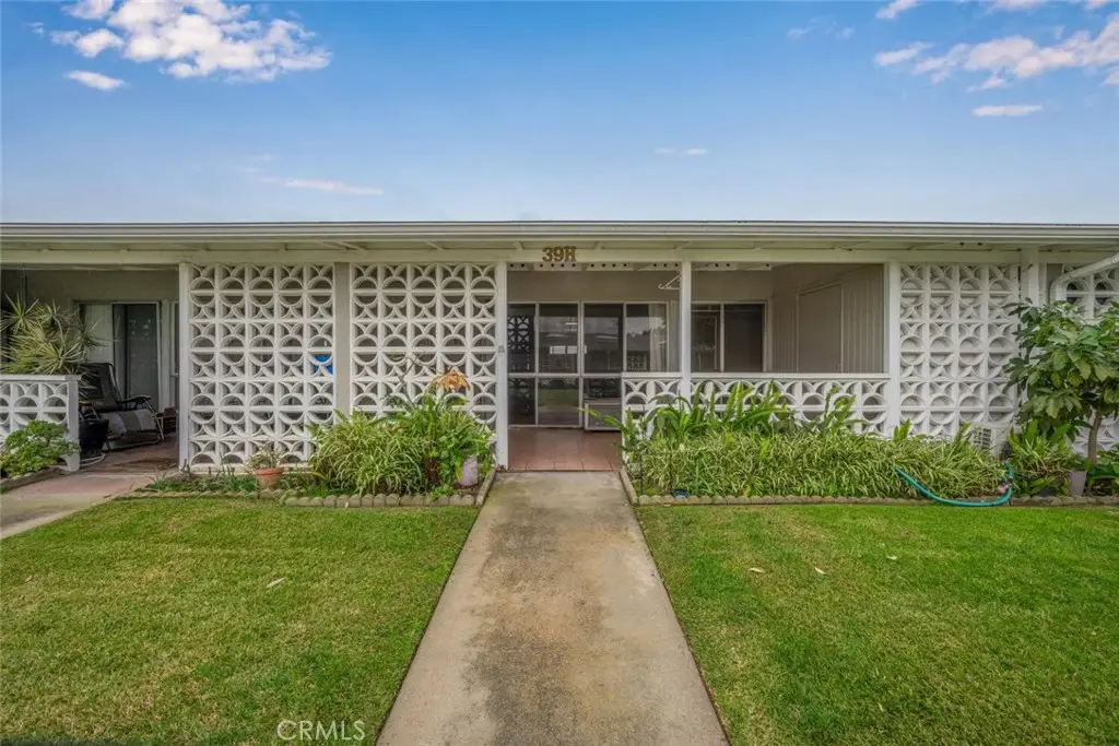 1642 Merion Way #39H, Seal Beach, CA 90740 - Image #1