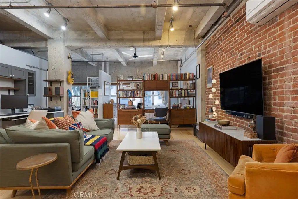 100 W 5th Street #3G, Long Beach, CA 90802 - Image #1