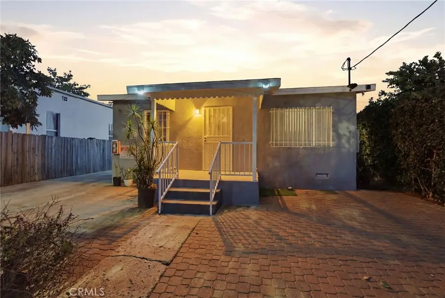 907 E 109th Place, Los Angeles, CA 90059 - Image #3