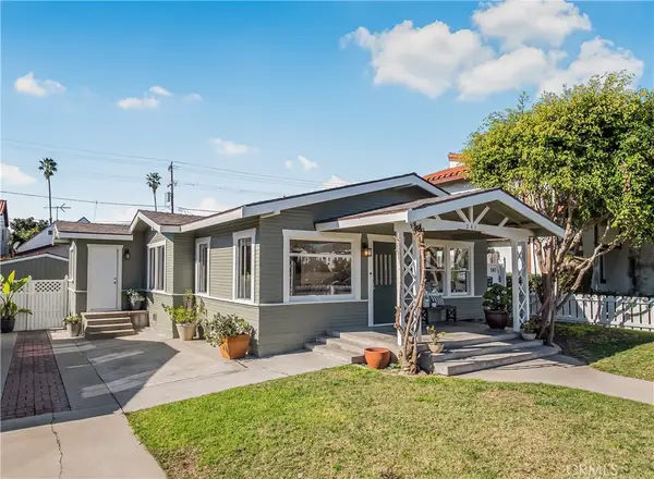 243 Ximeno Avenue, Long Beach, CA 90803