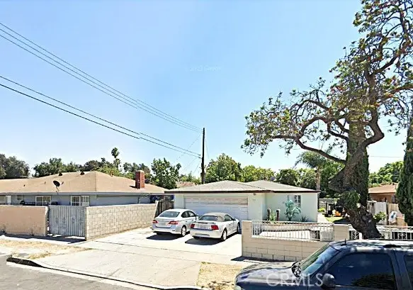 3510 & 3512 W Pine Street, Santa Ana, CA 92704