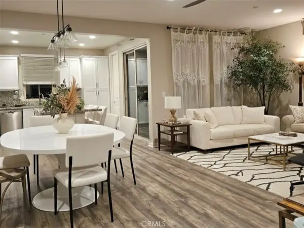 101 Trailblaze, Irvine, CA 92618