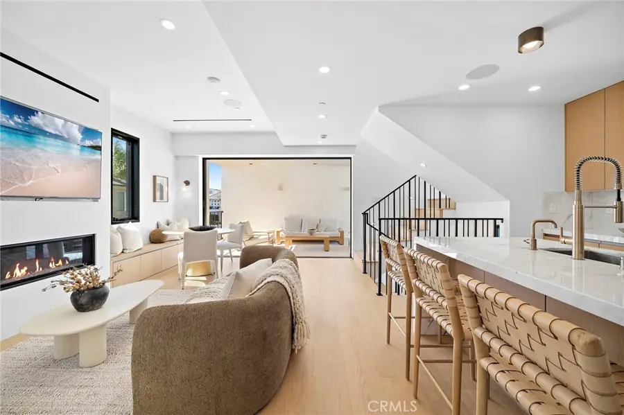 612 Begonia, Corona Del Mar, CA 92625 - #3