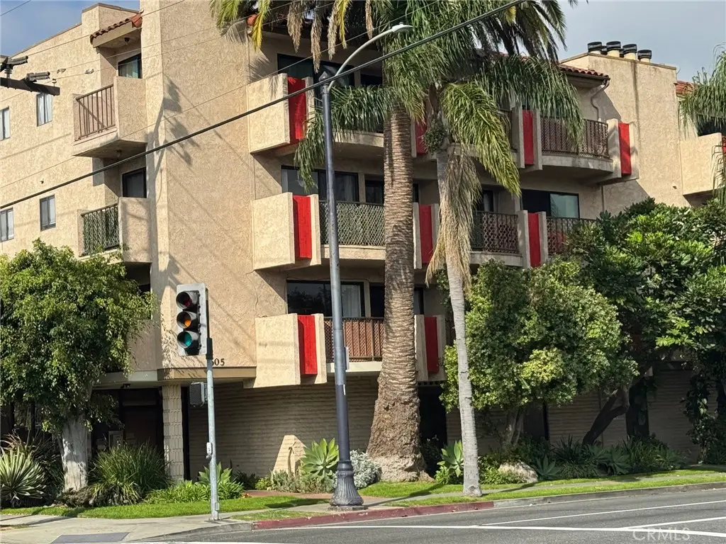 605 Redondo Avenue #206, Long Beach, CA 90814 - #1