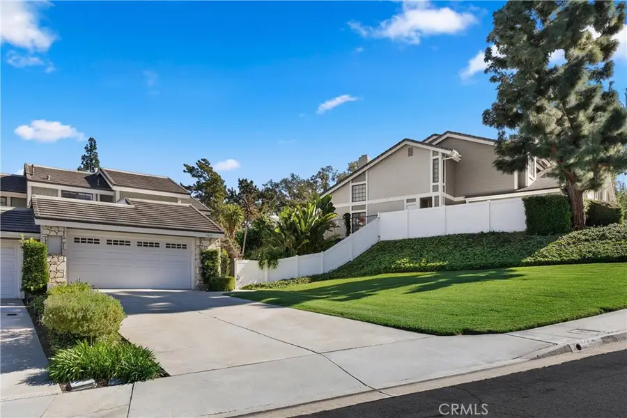 5810 E Mountain Loop, Anaheim Hills, CA 92807 - #3