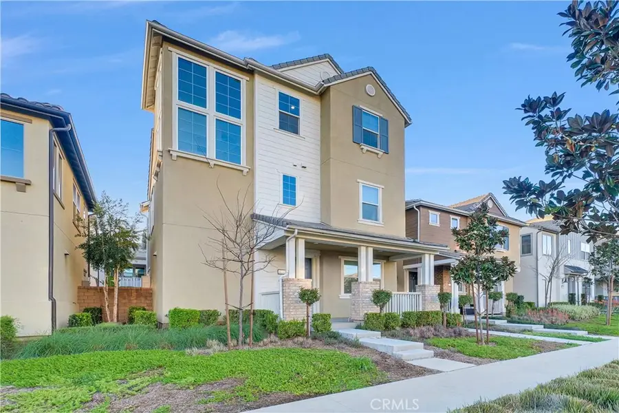 16272 Meadowhouse, Chino, CA 91708 - #2