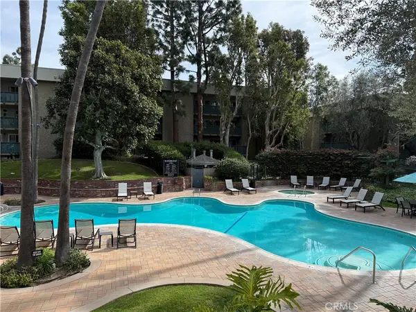 576 N Bellflower Boulevard #236, Long Beach, CA 90814