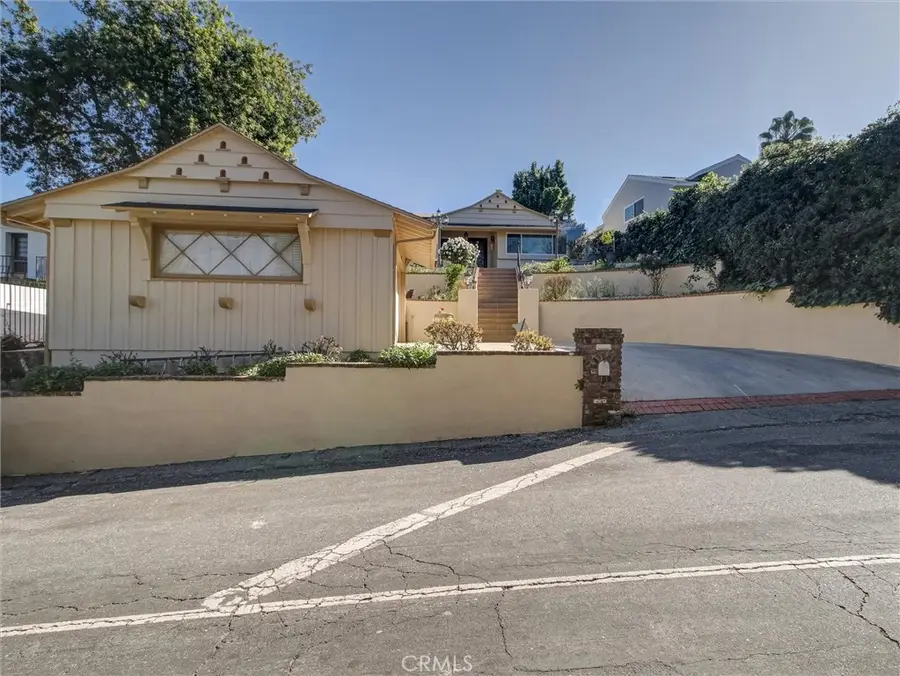 4148 Camino De La Cumbre, Sherman Oaks, CA 91423 - #2