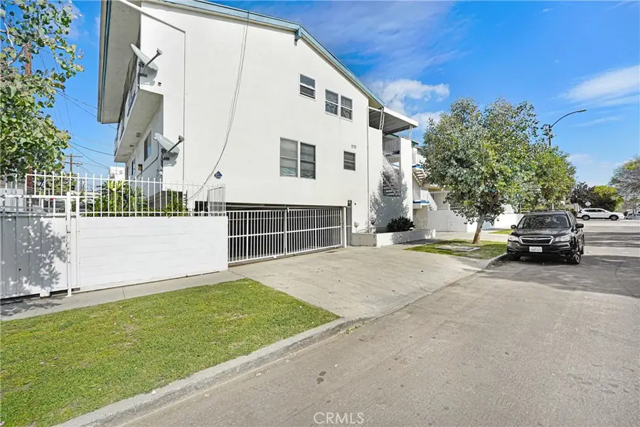 1649 S La Brea, Los Angeles, CA 90019 - #3