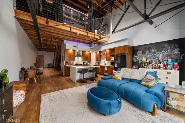 1100 E 3rd Street #205, Long Beach, CA 90802