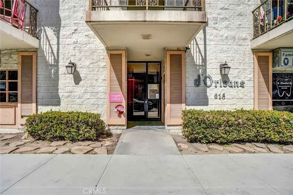 615 E Broadway #206, Long Beach, CA 90802 - #1