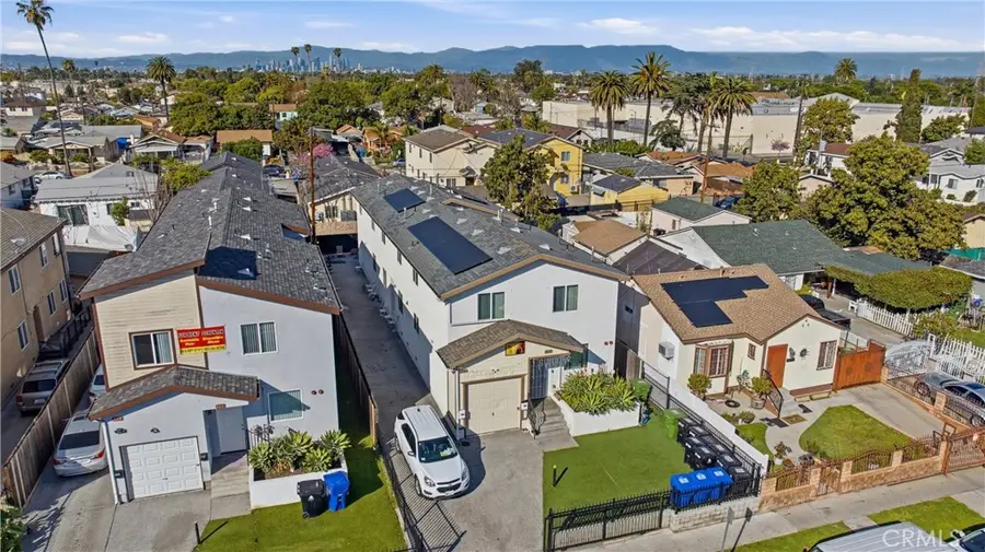 341 E 104th Street, Los Angeles, CA 90003 - #2