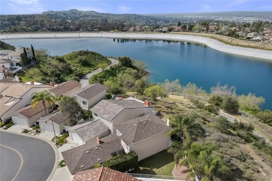 900 S Ridgecrest, Anaheim Hills, CA 92807 - #2