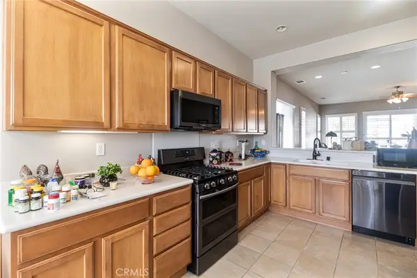19484 Lynbrook, Apple Valley, CA 92308