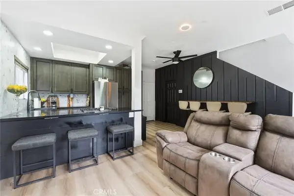 7361 8th #4, Buena Park, CA 90621