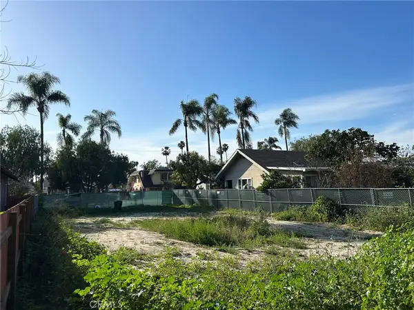 618 N Zeyn, Anaheim, CA 92805