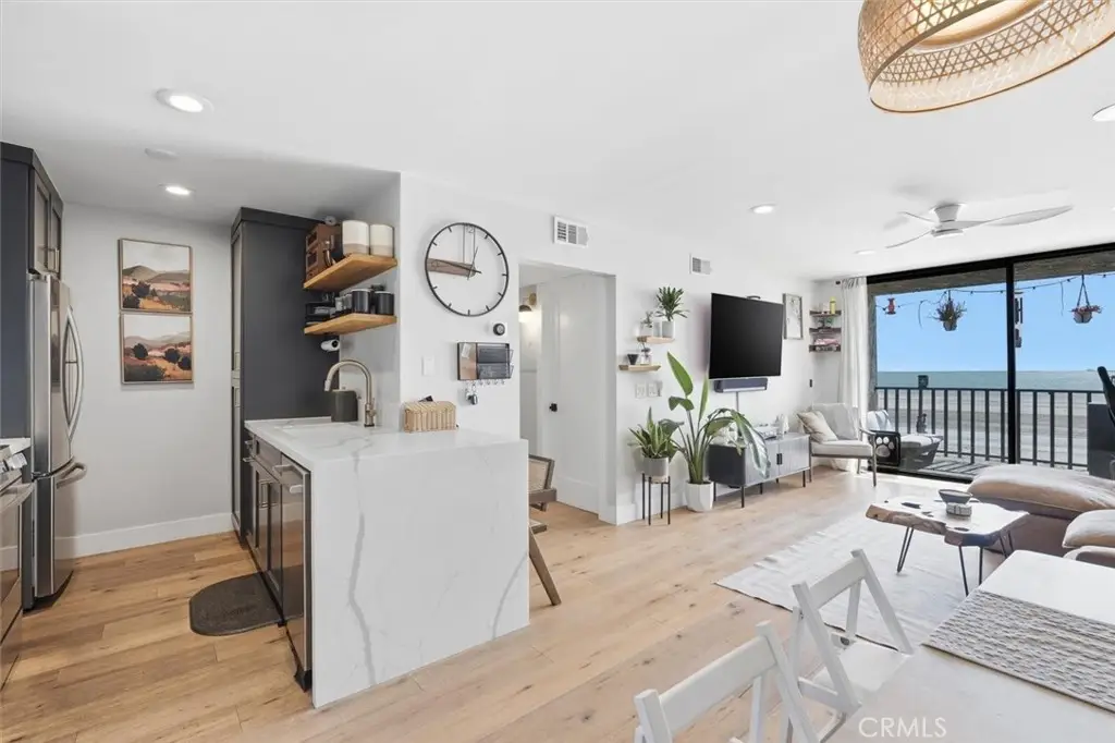 1140 E Ocean Blvd #141, Long Beach, CA 90802 - #1