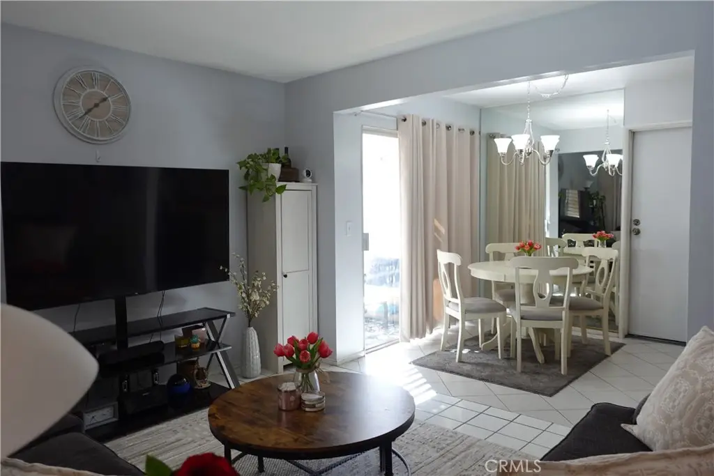1307 Via Santiago #B, Corona, CA 92882 - #1