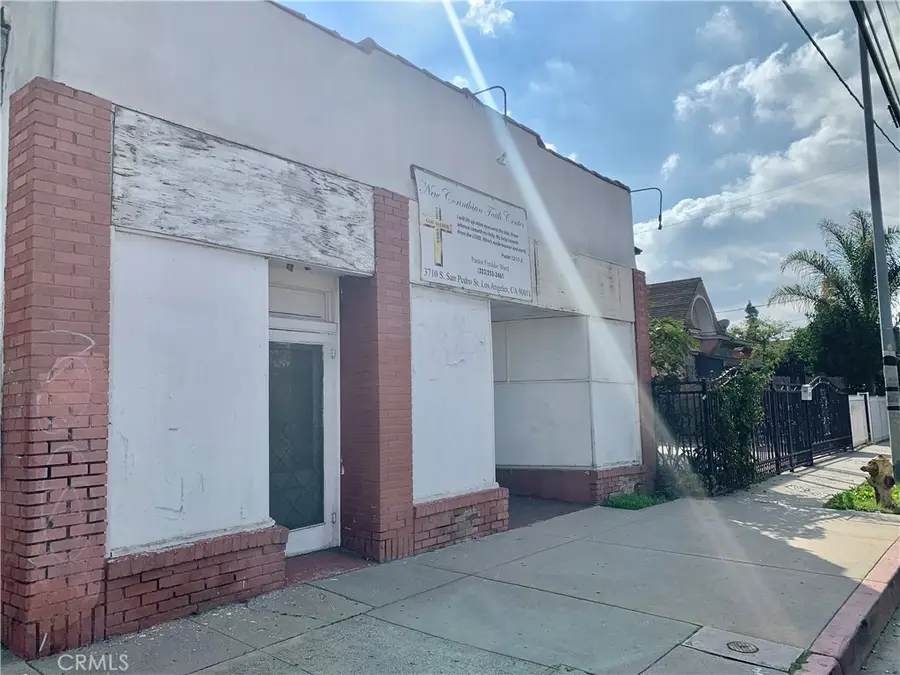 3708 S San Pedro Street, Los Angeles, CA 90011 - #2