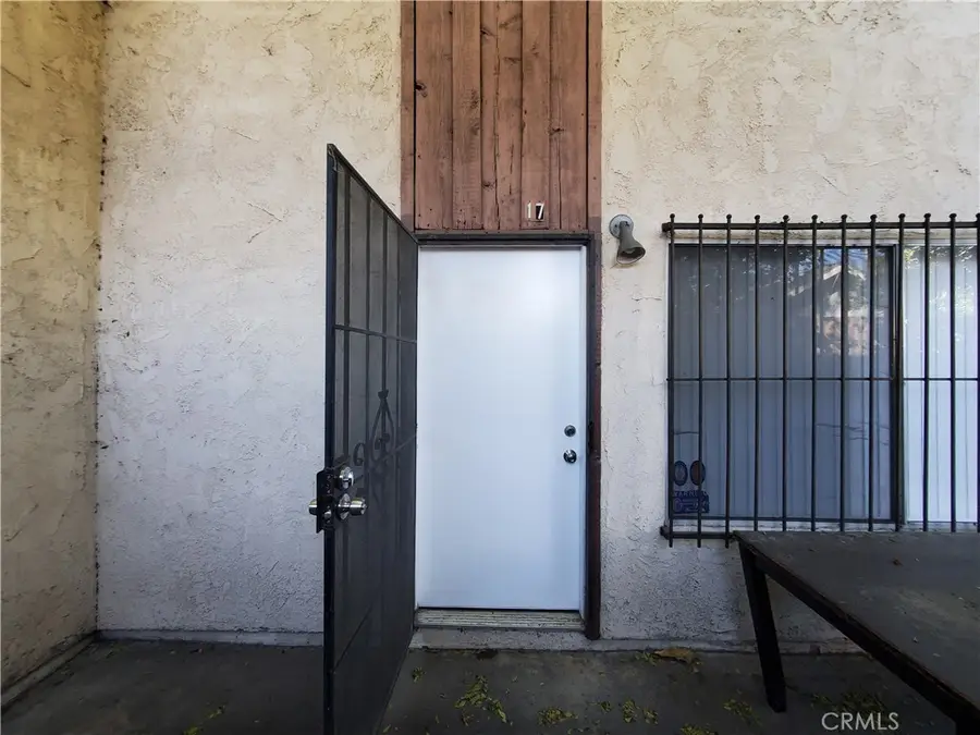 2020 W 23 Street #17, Long Beach, CA 90810 - #2