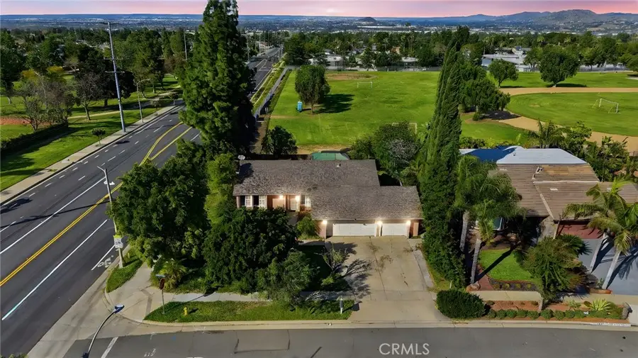 1077 Westpark, Corona, CA 92882 - #2