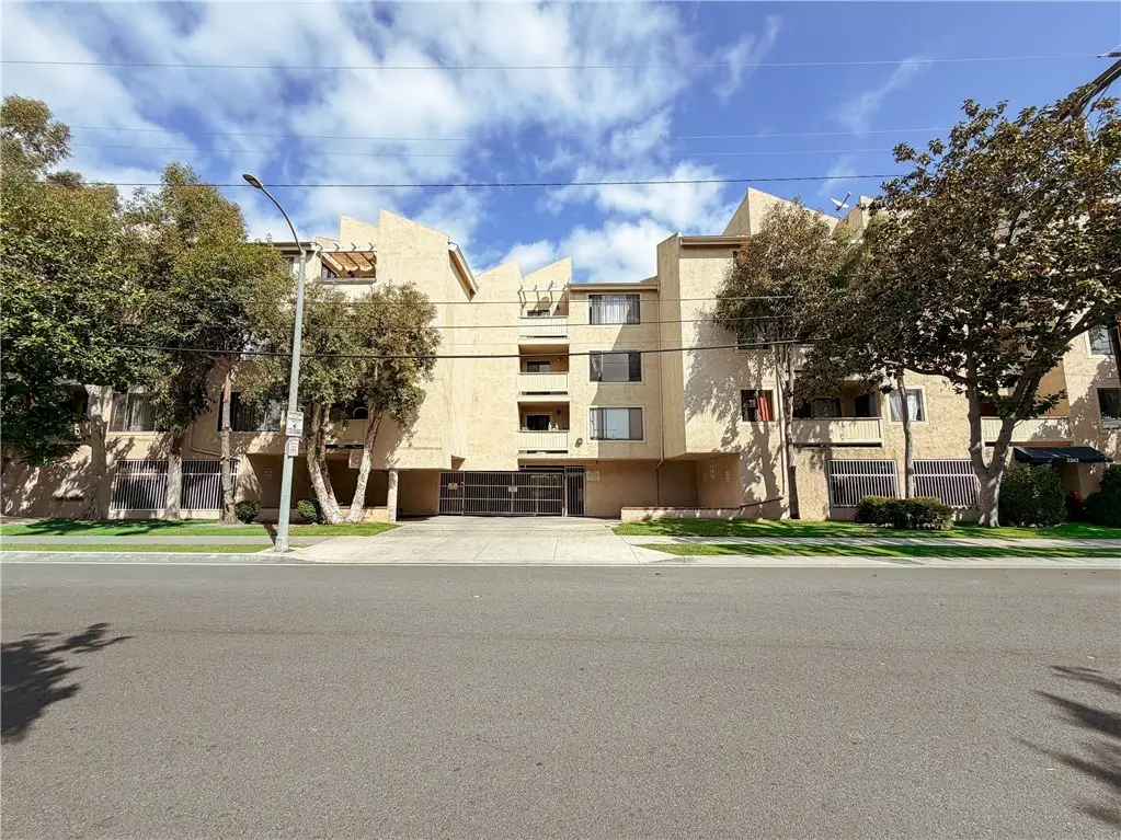 2343 E 17th Street #205, Long Beach, CA 90804 - #1