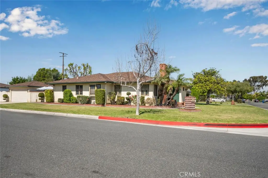 10253 Hopeland Avenue, Downey, CA 90241 - #1