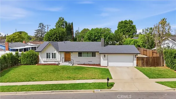 12811 Chaplet, North Tustin, CA 92705