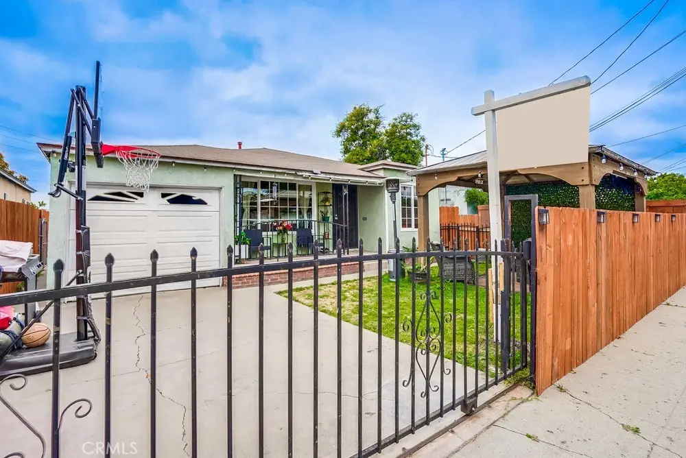 115 N Magnolia Court, Compton, CA 90220 - #1