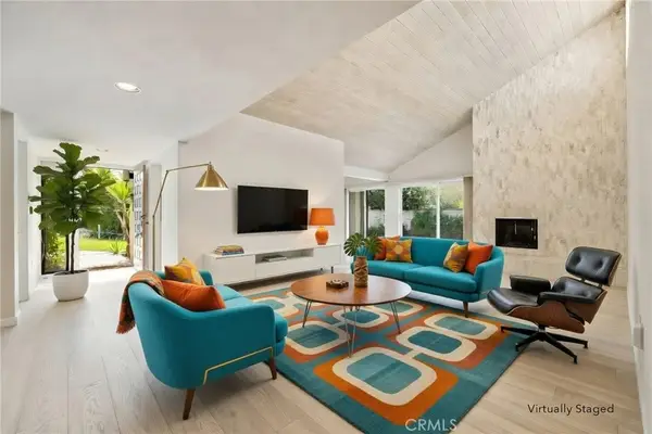 255 E Avenida Granada #211, Palm Springs, CA 92264