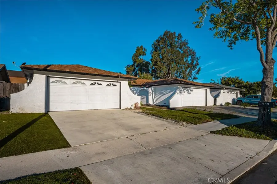 2171 Pomona, Costa Mesa, CA 92627 - #3