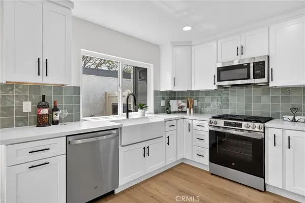 1910 W Palmyra #112, Orange, CA 92868