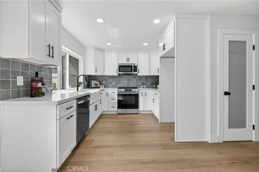1910 W Palmyra #112, Orange, CA 92868 - #2