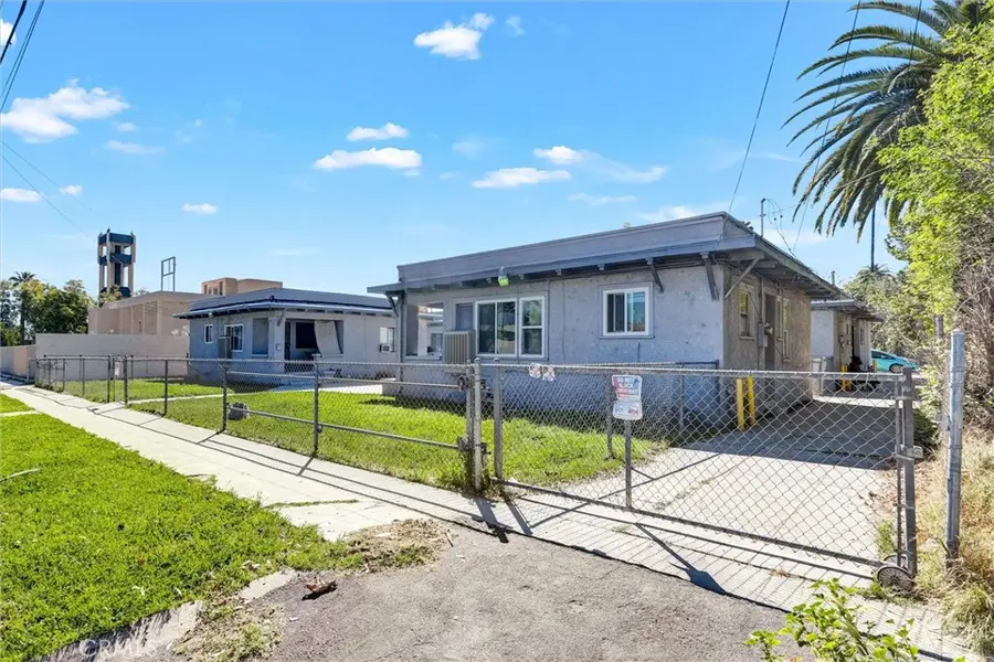 551 W 7th, San Bernardino, CA 92410 - #3