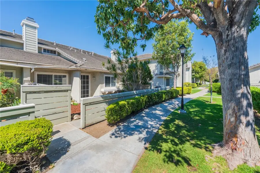 520 N Wake Forest #96, Anaheim, CA 92801 - #2