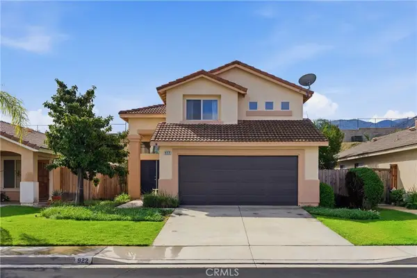 922 Naples Drive, Corona, CA 92882