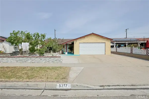 5317 W Henderson Place, Santa Ana, CA 92704