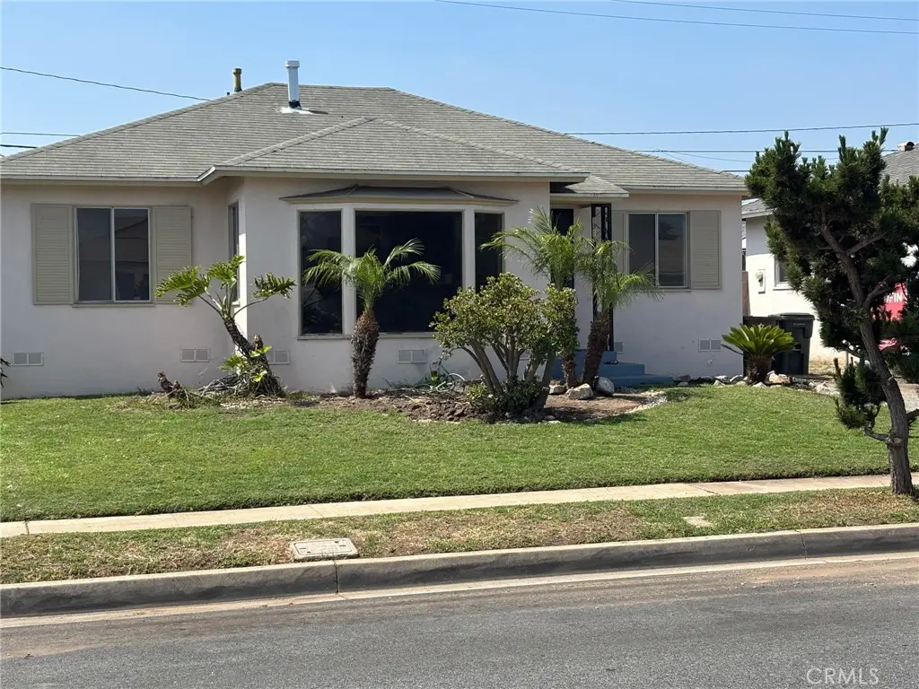 1318 W Stockwell Street, Compton, CA 90222 - #1