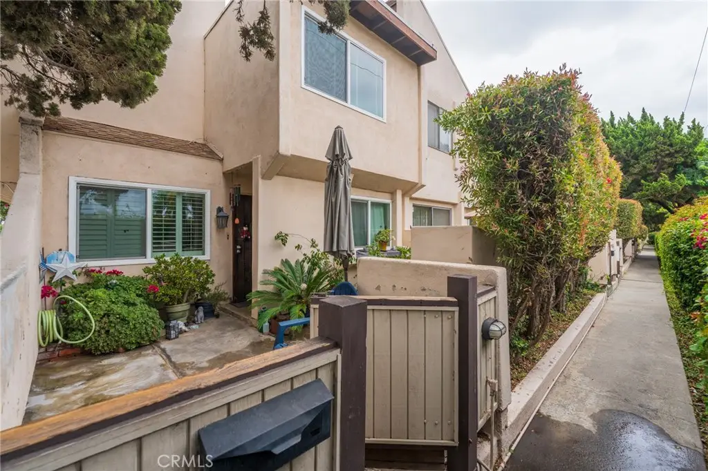 16710 Orange Ave. #A1, Paramount, CA 90723 - #1