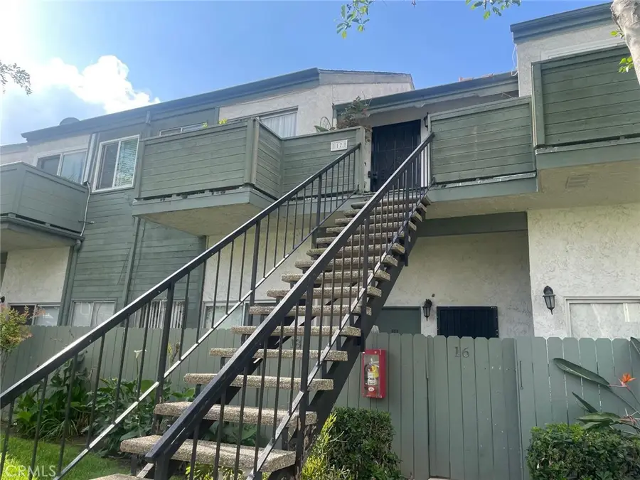 619 Bristol #17, Santa Ana, CA 92703 - #3