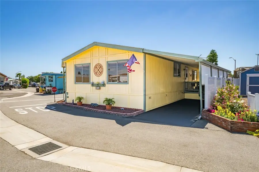 6248 Golden Sands Drive E #216, Long Beach, CA 90803 - #3